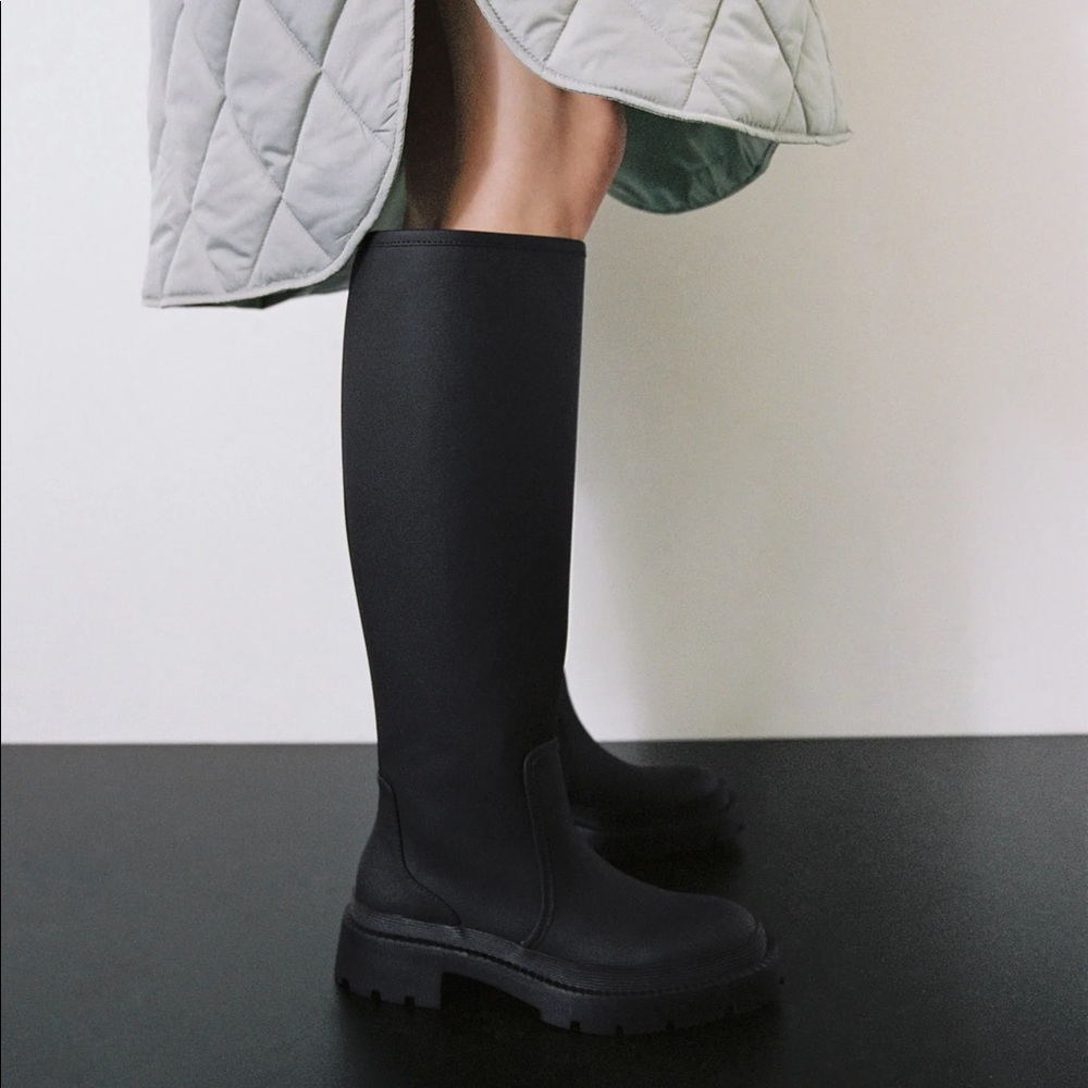 Zara Rubberized Lug Low Heel Boots